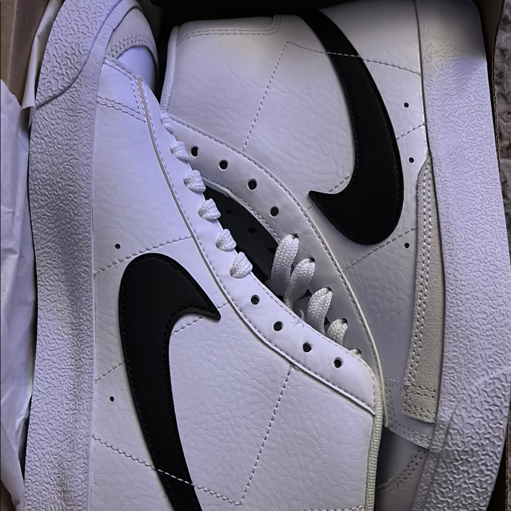 Nike Blazer Mid ‘77 (Youth Girls)